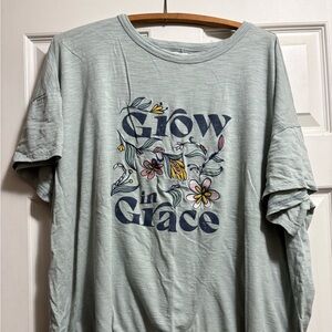 Maurices Women's Standard 3X  "Grow in Grace" Floral Graphic Tee